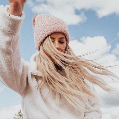 KNITS
