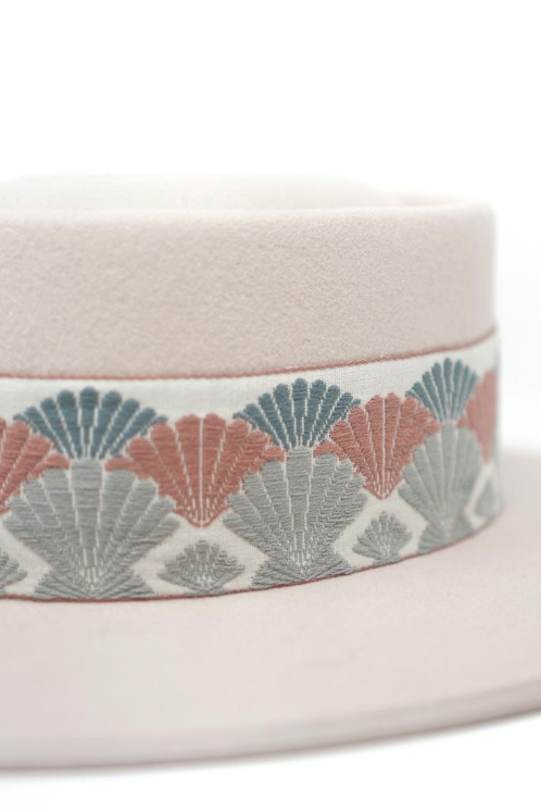 VINTAGE BANDED FELTS