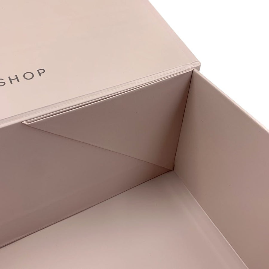 HAT BOX